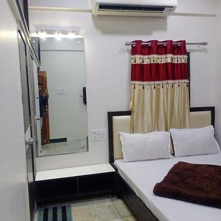 Hotel Roshan Palace Ambaji Esterno foto